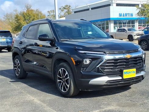 New 2026 Chevrolet TrailBlazer LT w/ Convenience Package image 3