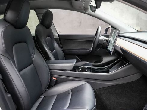 Used 2020 Tesla Model Y Long Range AWD/4WD image 15