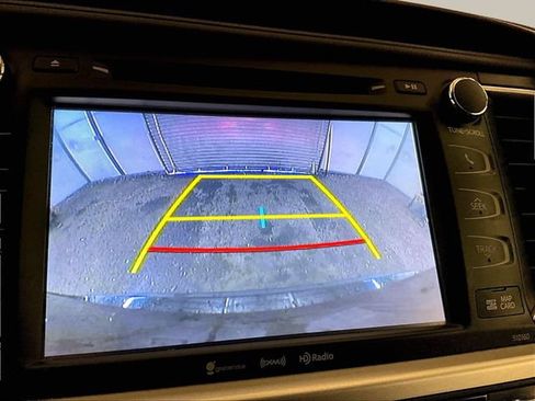 Used 2016 Toyota Highlander Limited AWD/4WD image 20