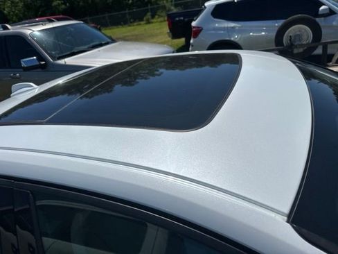 Used 2020 Volvo S60 T5 Momentum FWD image 8
