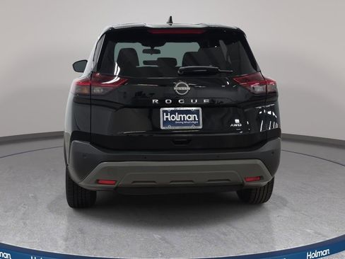 Used 2023 Nissan Rogue S image 7