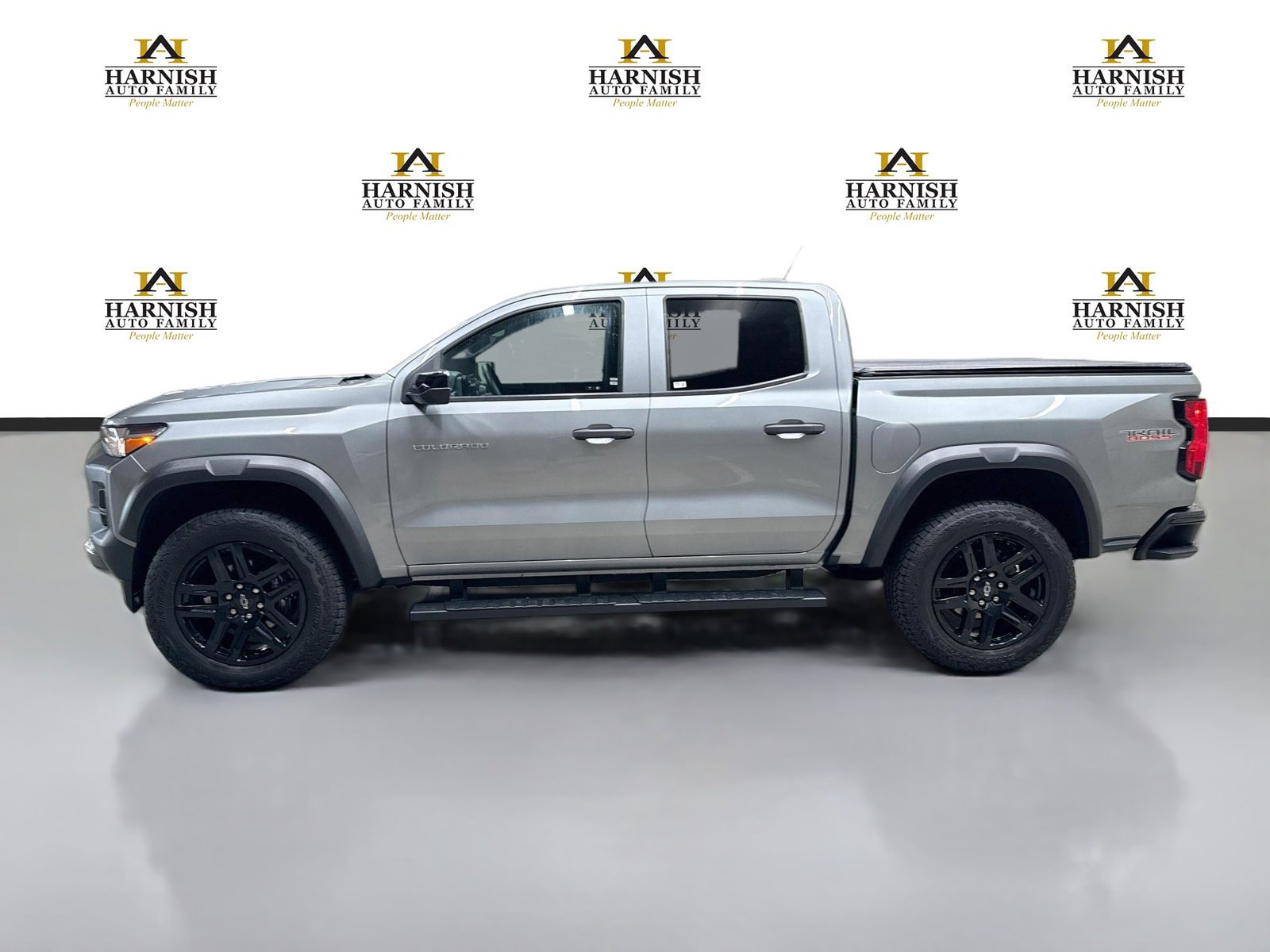 Used 2023 Chevrolet Colorado Trail Boss w/ Advanced Trailering Package AWD/4WD image 10