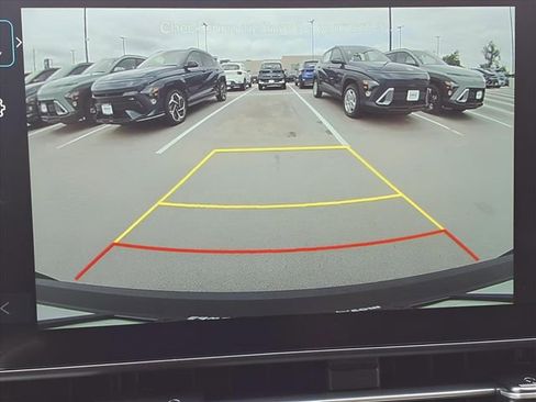 New 2025 Hyundai Kona SEL image 17