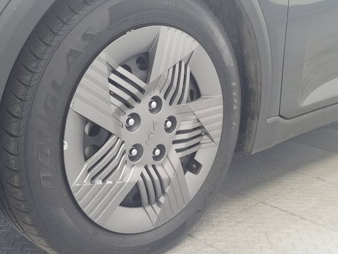 Used 2025 Kia K4 FWD image 31