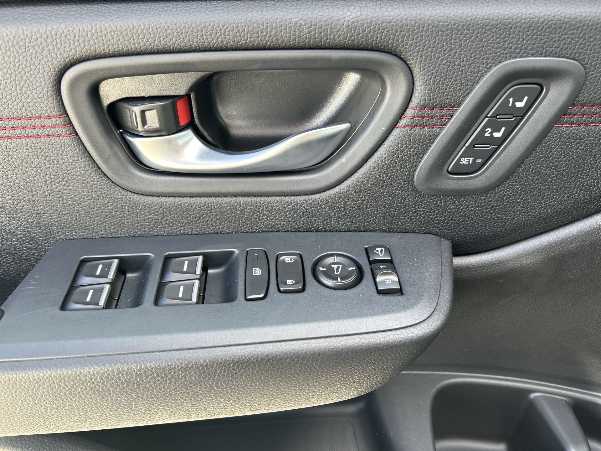 New 2026 Honda Pilot Black Edition image 15