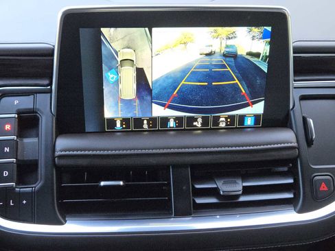 Certified 2023 Chevrolet Tahoe Z71 w/ Luxury Package image 19