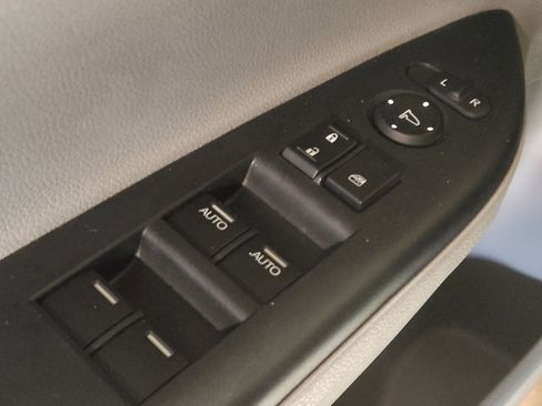 Used 2014 Honda Accord EX image 27