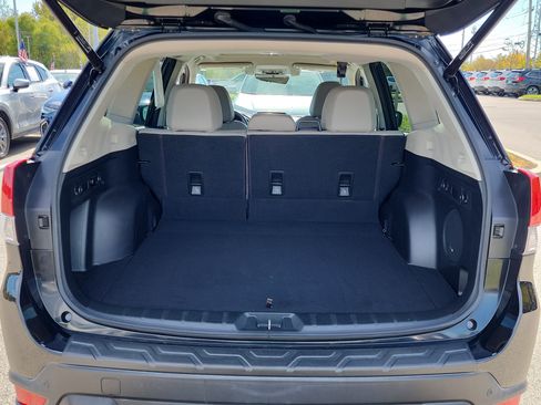 Used 2020 Subaru Forester Limited w/ Popular Package #3 image 13