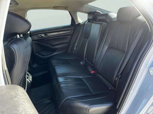 Used 2021 Honda Accord Touring image 36