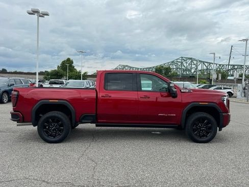 Certified 2026 GMC Sierra 2500 AT4 w/ AT4 Premium Plus Package AWD/4WD image 7