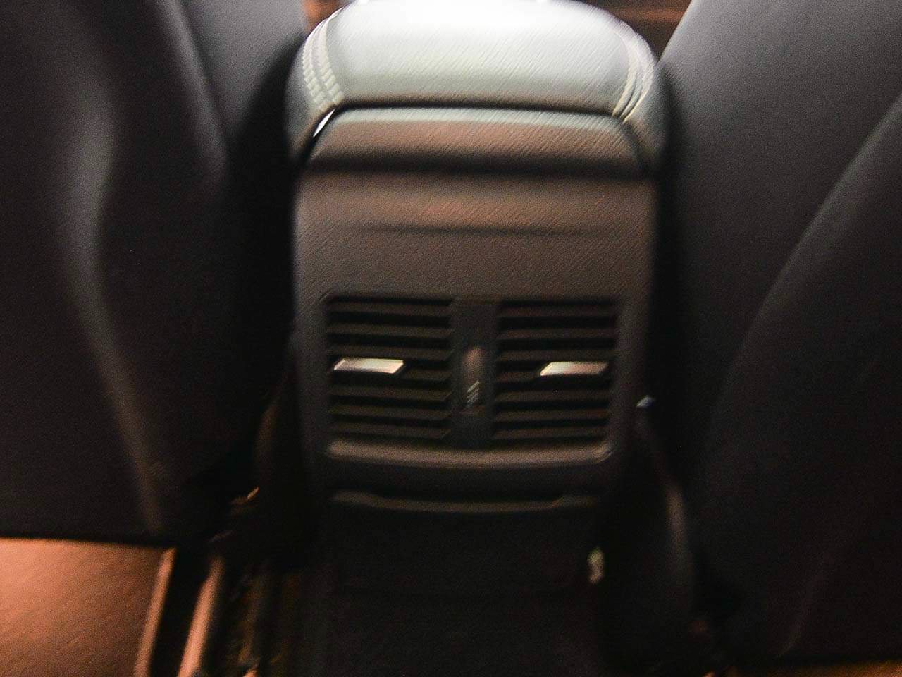Used 2015 Mercedes-Benz CLA 250 image 11