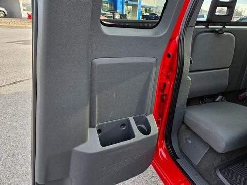 Used 2005 Dodge Dakota SLT w/ Trailer Tow Group image 29