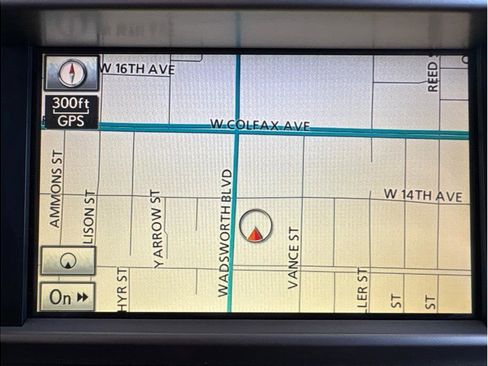 Used 2010 Lexus GX 460 image 21