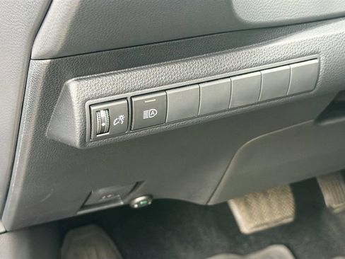 Used 2024 Toyota Corolla XSE FWD image 10