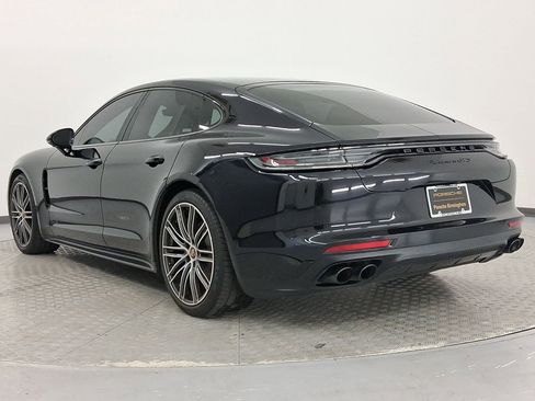 Certified 2023 Porsche Panamera GTS image 3