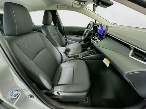 Certified 2025 Toyota Corolla LE image 26