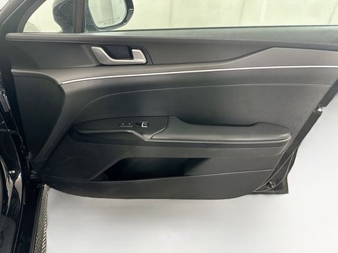 Used 2025 Kia K5 LXS image 30