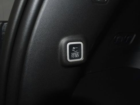 New 2026 Jeep Cherokee Overland image 44