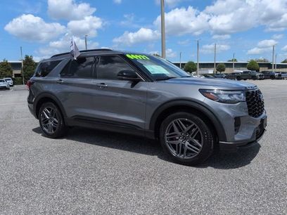 Used 2026 Ford Explorer ST-Line w/ ST-Line Street Pack