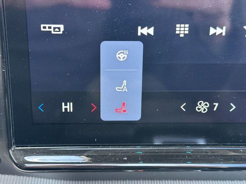 Used 2025 Ford Expedition Max Active image 21