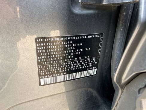 Used 2022 Volkswagen Tiguan SE FWD image 30