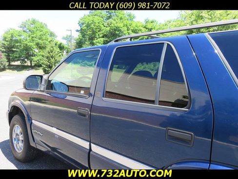 Used 2001 GMC Jimmy SLT AWD/4WD image 29