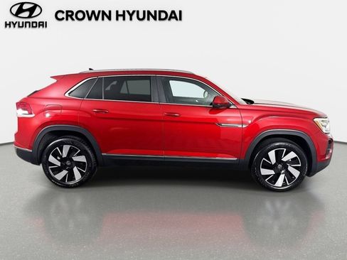 Used 2024 Volkswagen Atlas Cross Sport SEL AWD/4WD image 4