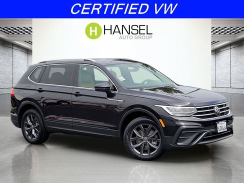 Certified 2023 Volkswagen Tiguan SE FWD image 1