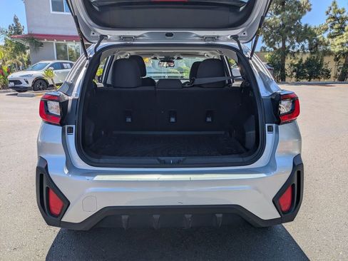 Used 2025 Subaru Crosstrek 2.0i Premium AWD/4WD image 29