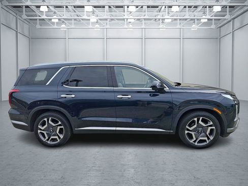 Used 2023 Hyundai Palisade SEL w/ Premium Package AWD/4WD image 6