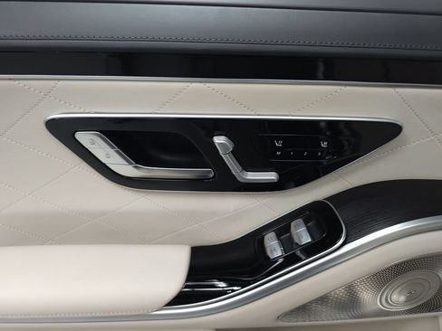 Certified 2023 Mercedes-Benz S 500 4MATIC image 29