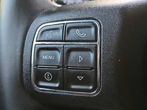 Used 2018 Jeep Wrangler Unlimited Sport w/ Connectivity Group AWD/4WD image 26