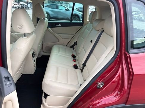 Used 2016 Volkswagen Tiguan S AWD/4WD image 30