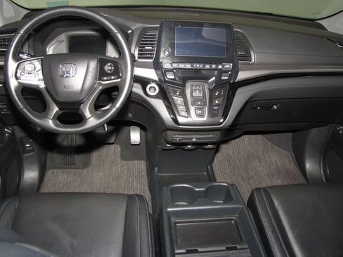 Used 2023 Honda Odyssey Touring image 14