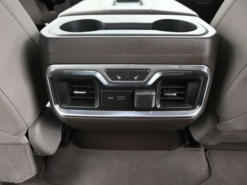 Used 2019 GMC Sierra 1500 SLT RWD image 20