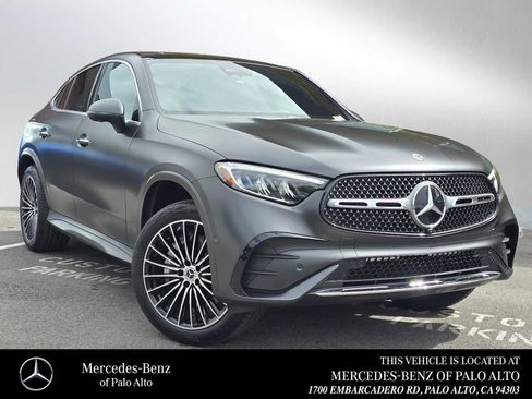 Used 2026 Mercedes-Benz GLC 300 4MATIC image 1