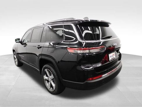 Used 2021 Jeep Grand Cherokee L Limited image 8