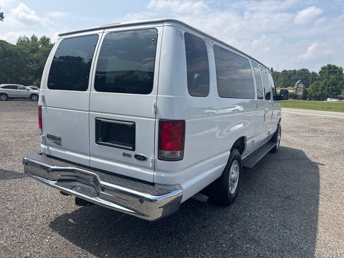 Used 2013 Ford E-350 and Econoline 350 XLT RWD image 9