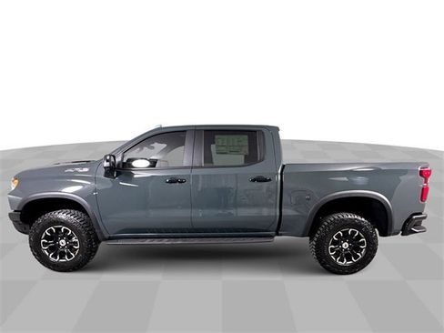 New 2026 Chevrolet Silverado 1500 ZR2 image 5