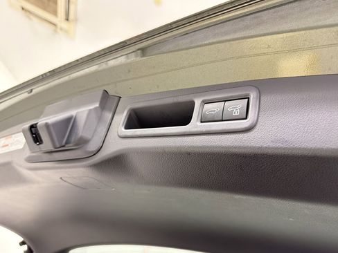 Certified 2025 Lexus RX 350 Premium w/ Accessory Package (Z1) image 31