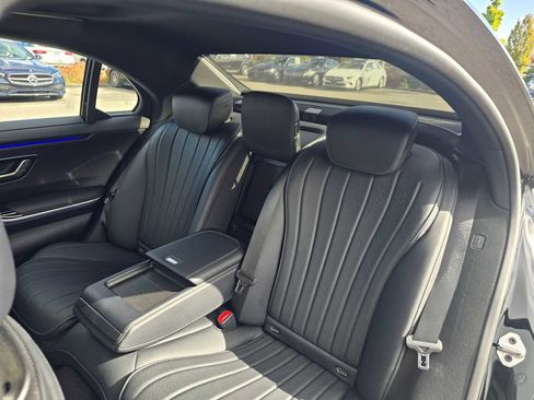 Used 2023 Mercedes-Benz S 500 4MATIC w/ AMG Line image 19