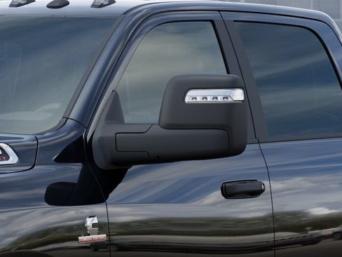 New 2026 RAM 2500 Big Horn AWD/4WD image 13