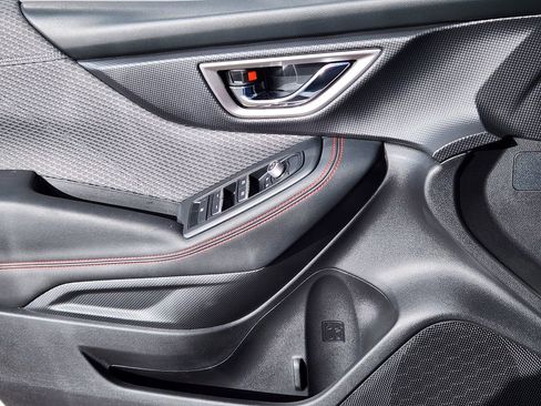 Used 2021 Subaru Forester Sport image 6