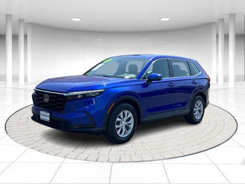 Used 2023 Honda CR-V LX image 1