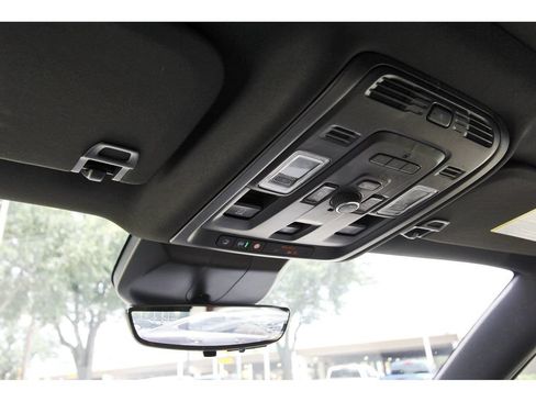 Used 2021 Cadillac Escalade Premium Luxury w/ LPO, Illumination Package RWD image 28