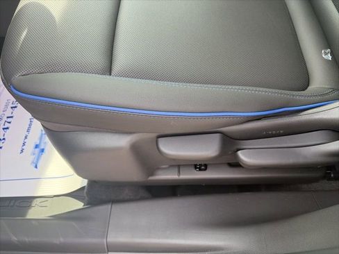 New 2026 Buick Encore GX Sport Touring FWD image 18