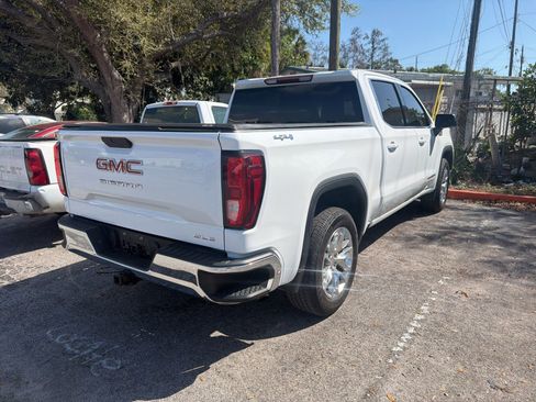 Used 2020 GMC Sierra 1500 SLE w/ SLE Value Package image 22