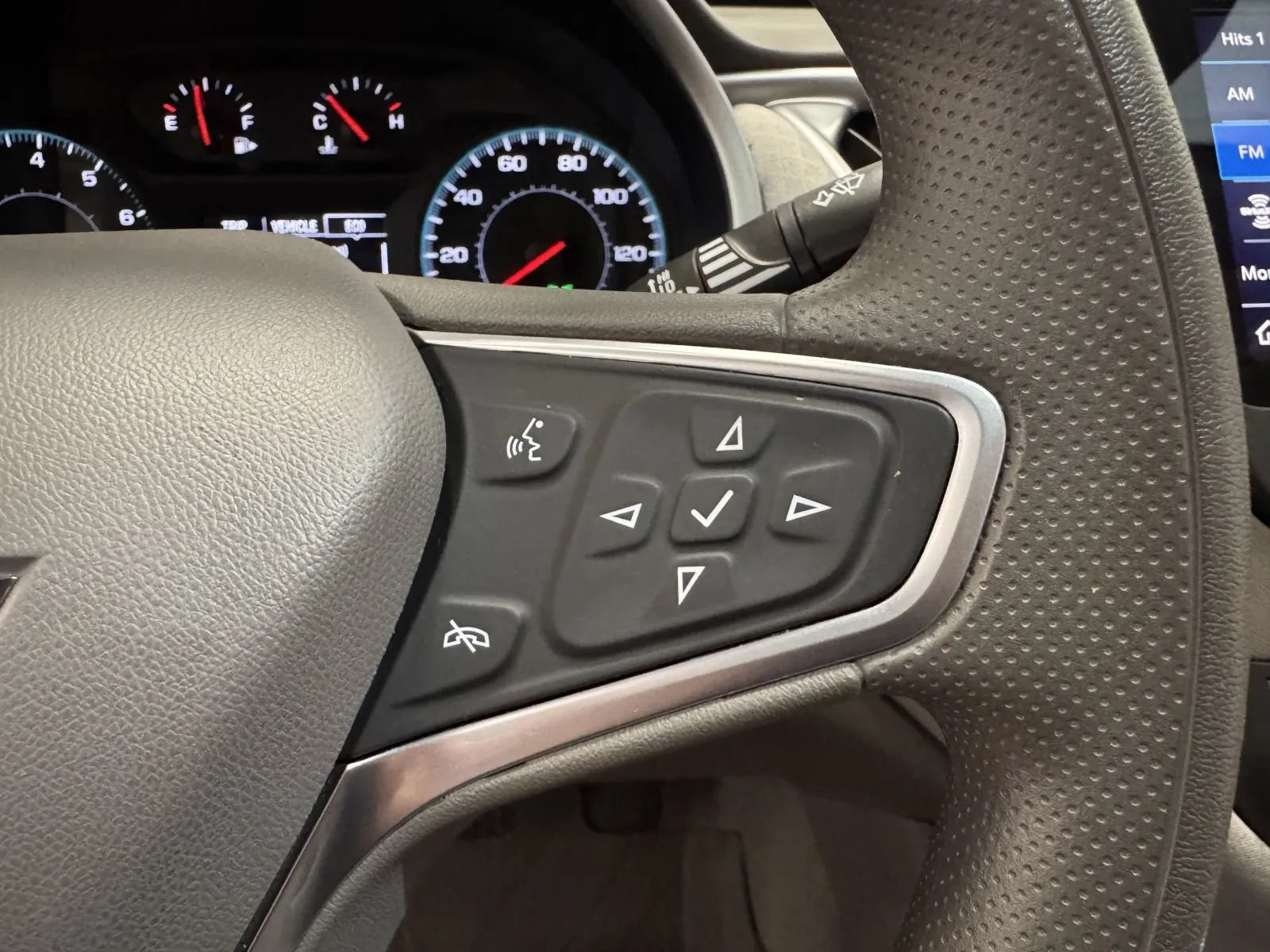 Used 2023 Chevrolet Malibu LT FWD image 22