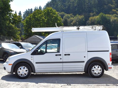 Used 2013 Ford Transit Connect XLT FWD image 9
