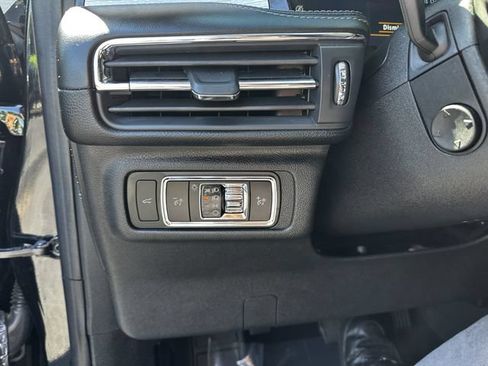 Certified 2024 Lincoln Corsair AWD w/ Equipment Group 101A image 30
